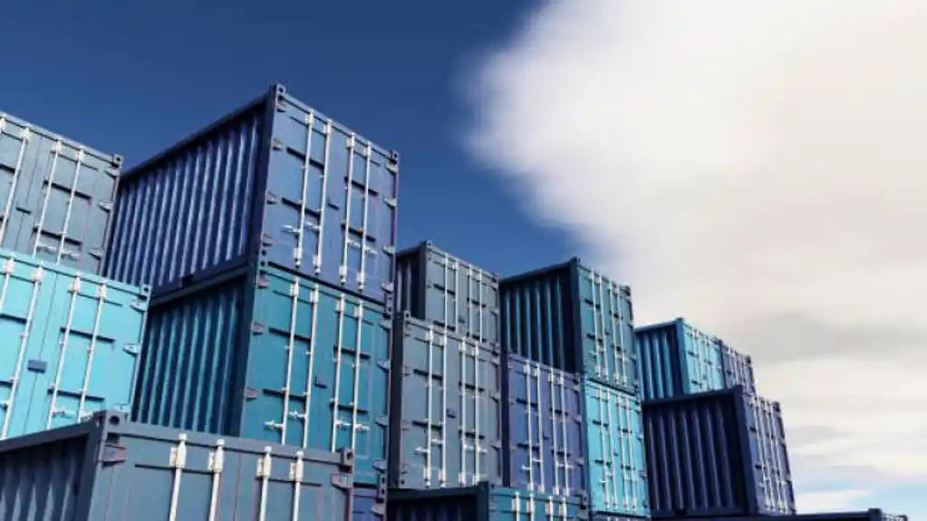 Britanski oficiri i dalje nadgledaju kontejnere u Baru