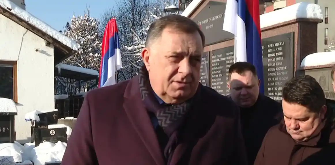 Dodik: Čovićevo slikanje sa Tompsonom nastavak rehabilitacije ustaštva