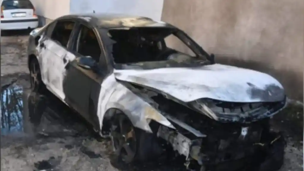 Nikšić: Uhapšen osumnjičeni za paljenje vozila