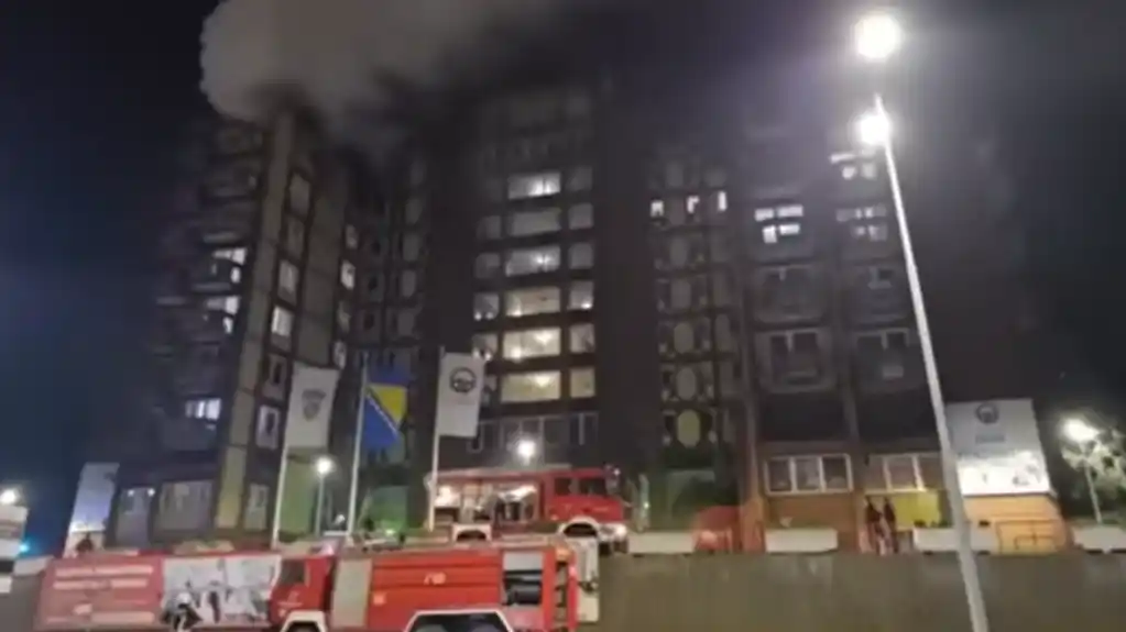 Osumnjičeni za požar koji je odnio 17 života u Domu penzionera u Tuzli, pušteni iz pritvora