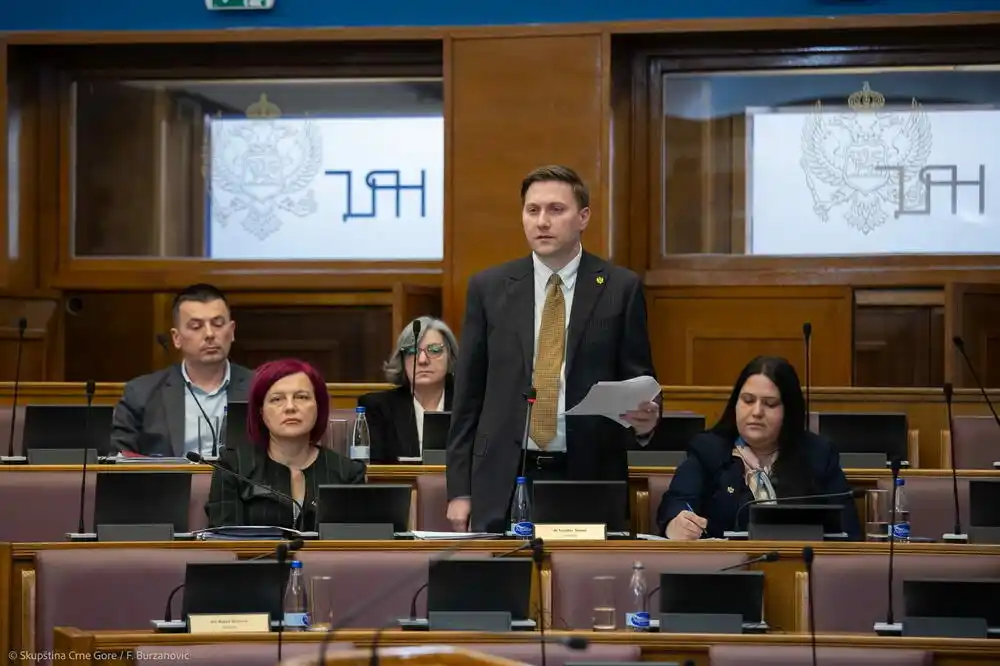 Poslanici o alarmantnom stanju u zdravstvu: Liste čekanja, smrtni slučajevi i manjak kadra