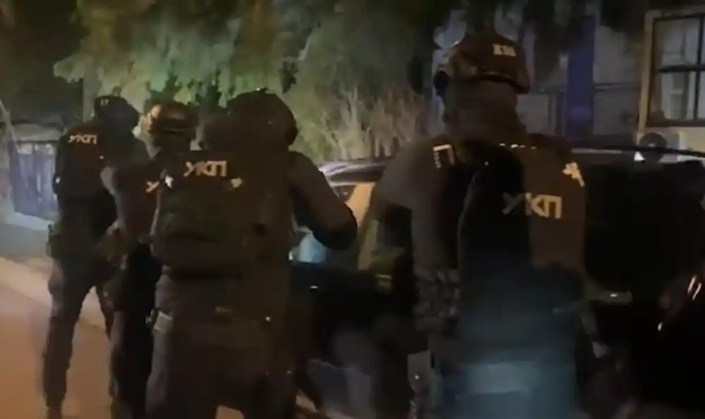 Razbijen ogranak Kavačkog klana u Beogradu! Uhapšena trojica „kavčana“, zaplijenjeno 8 kilograma kokaina, snajper s optičkim nišanom, ručni raketni bacač, granate?!