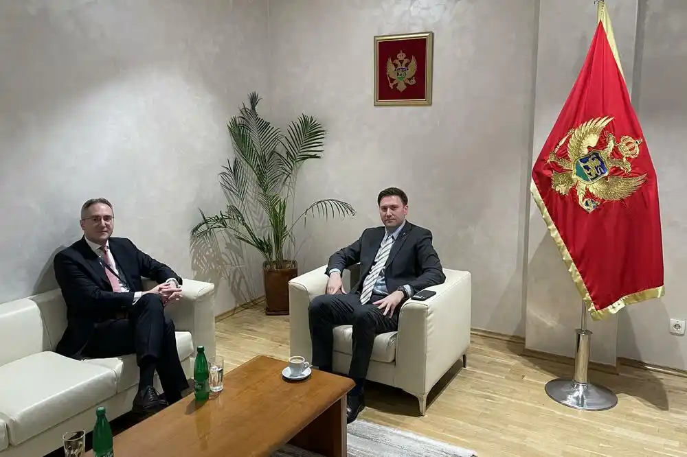 Šimun: Ravnomjerno razvijamo zdravstveni sistem u cijeloj Crnoj Gori