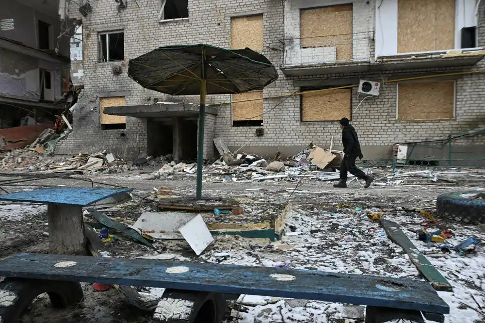 Šmihal: Rusija izvela masovni napad na ukrajinske energetske objekte