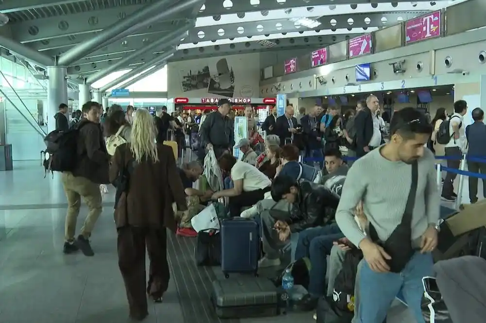 Turaka u Crnoj Gori neznatno manje nego prije uvođenja viza, ali bi Zakon o strancima mogao više njih natjerati da odu