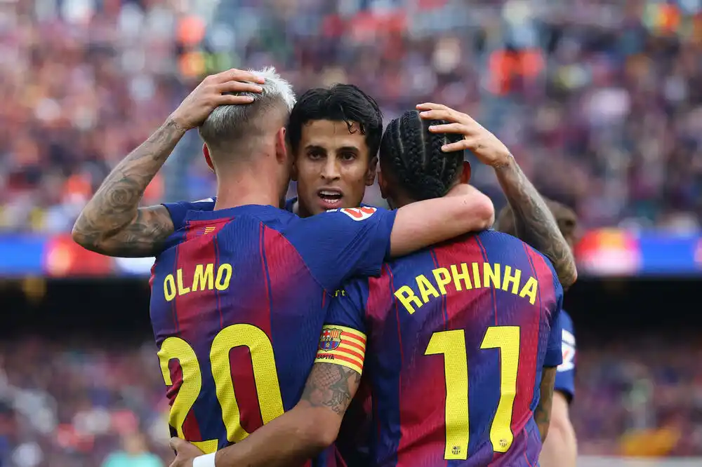 Barselona ubjedljiva protiv Sevilje, het-trik Rafinje