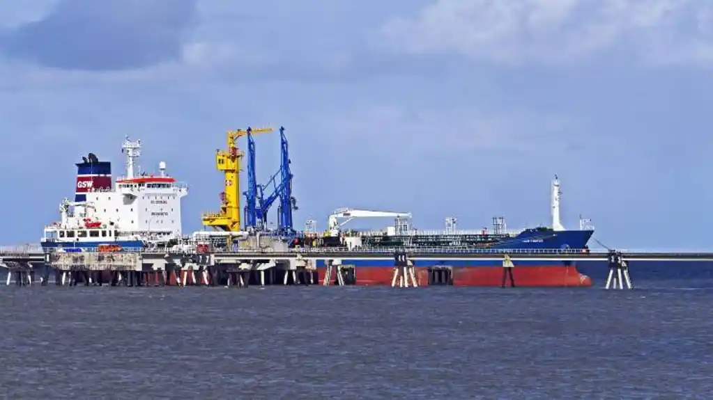 Crnogorski pomorci koji se nalaze na brodovima u rizičnim područjima da izvrše hitnu registraciju