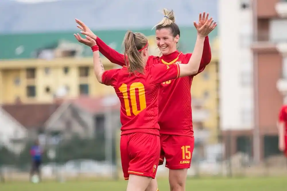 Helena Božić: Fudbalski teren je moj dom, a dres Crne Gore i ponos i motivacija