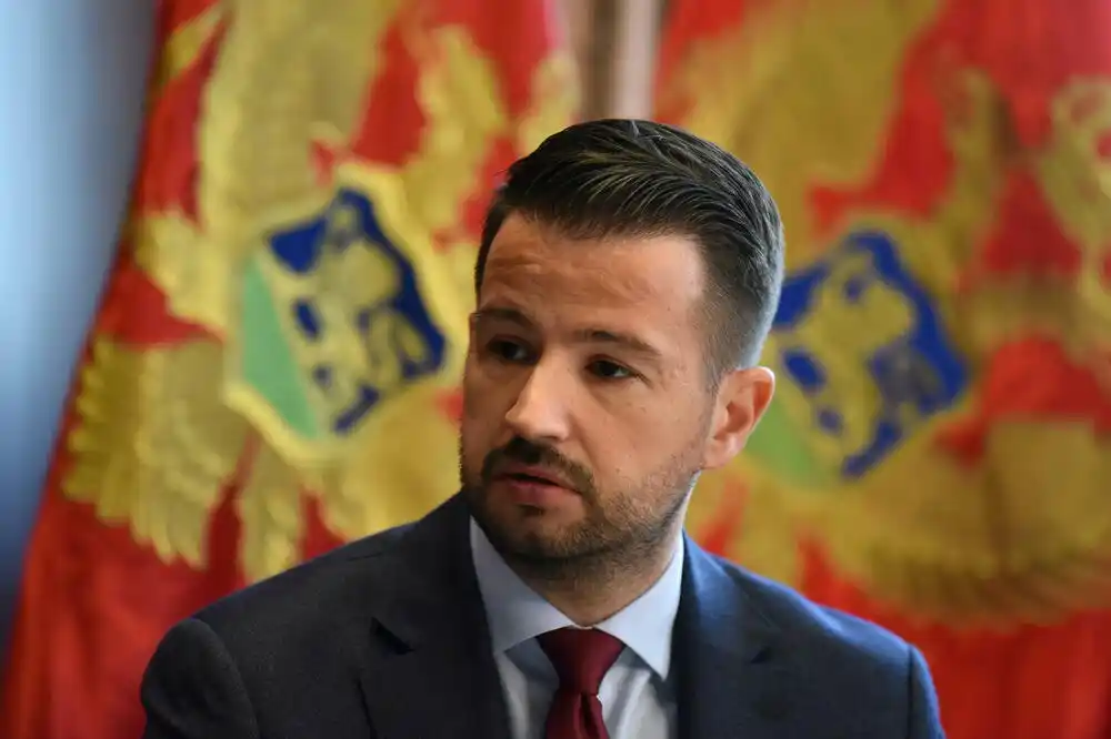 Milatović uputio saučešće povodom smrti Koprivice: „Njegovim odlaskom, naša kultura izgubila je izuzetan glas“