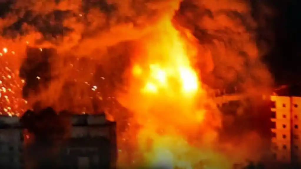 Novi skok cijena nafte; Izraelski parlament hitno evakuisan