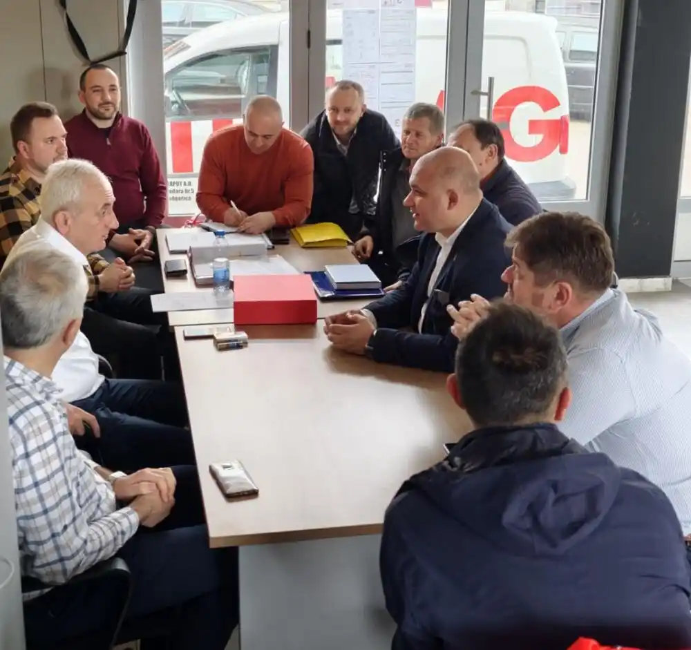 Počeli radovi na rekonstrukciji Ulice Save Kovačevića i kružnog toka u naselju Guke