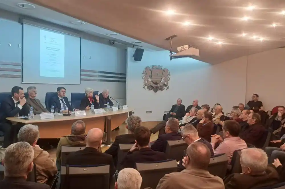 Radulović: Crnogorska zajednica je između evropski profilisanog društva i povratka u koncepte po modelu „bosnizacije“