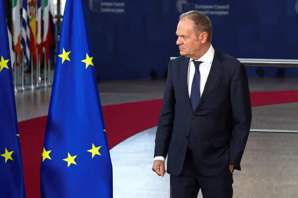 Tusk traži od poljskih političara da ne podržavaju Orbana i da ne služe ruskim interesima