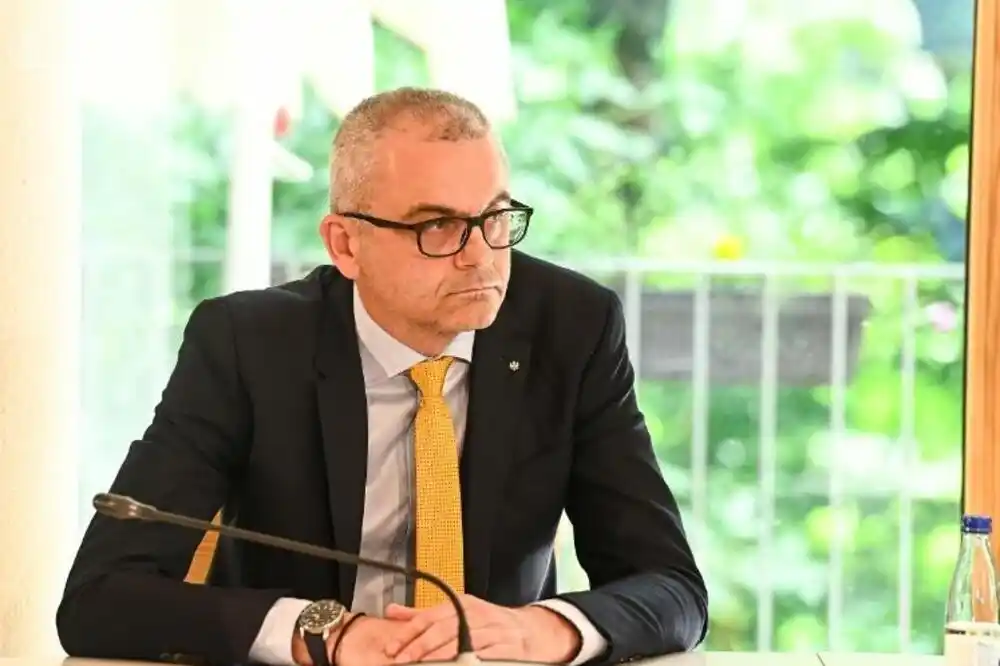 Zakinuti za 13 godina beneficiranog staža: Zaposleni u Hitnoj pomoći vode sporove, vrijednost oko 150.000 eura