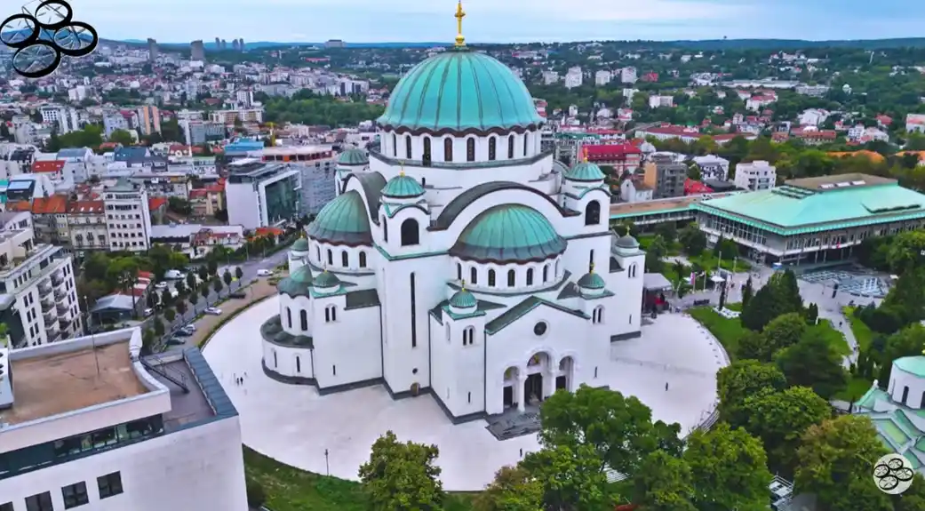 BLAGOSLOV SA HRISTOVOG GROBA: Večeras doček i dijeljenje Blagodatnog ognja u Hramu Svetog Save u Beogradu
