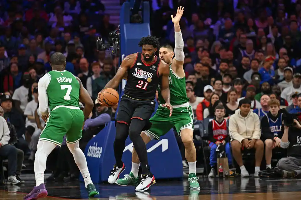 Četiri poena Vučevića, Boston na korak od polufinala