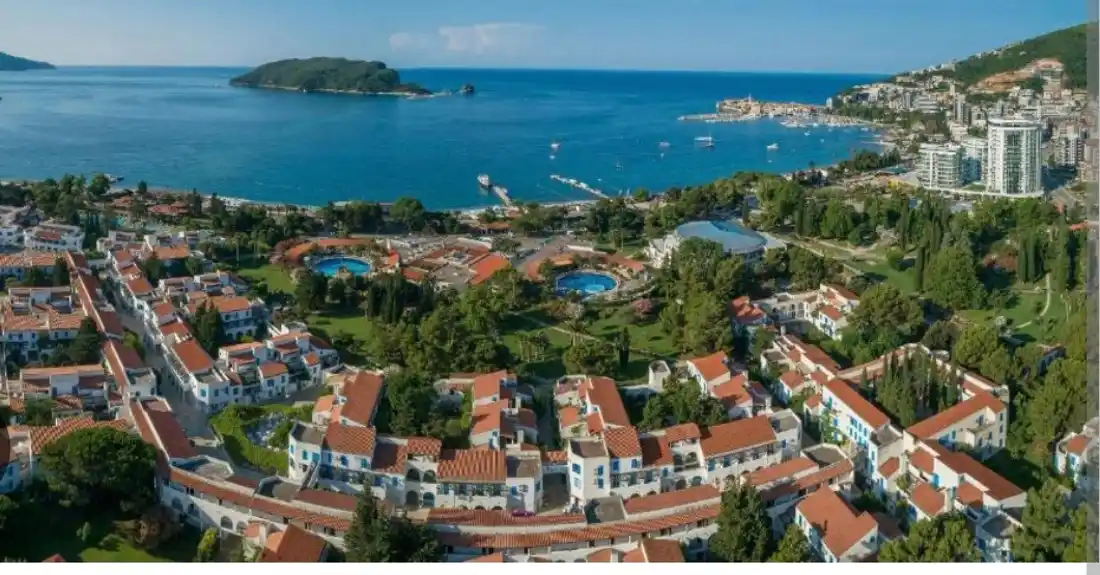 Crna Gora da iskoristi globalnu krizu i privuče turiste i investicije