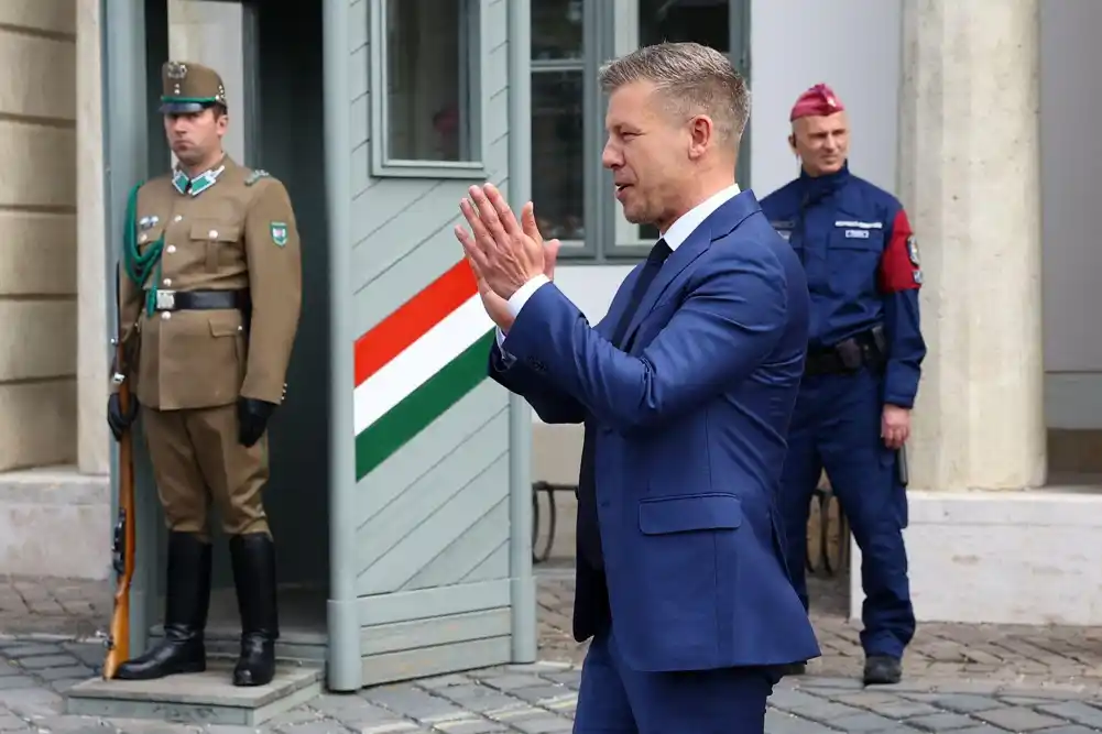 ‘Dobar je čovjek’: Tramp o Peteru Mađaru