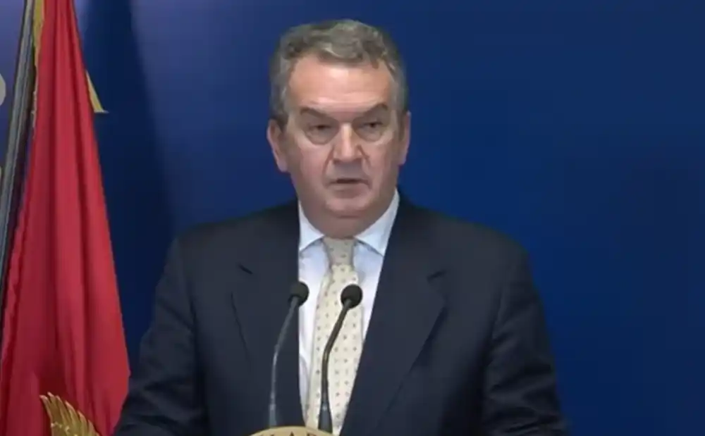 DPS-ove ruske kombinacije: Mugoša i Roćen razgovarali o lažnim fakturama koje „poturaju“ Olegu Deripaski – „U suprotnom sam ga ispušio“