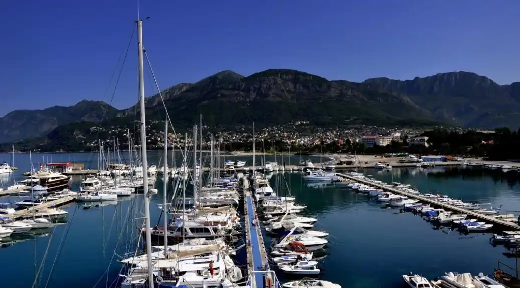 Dva kruzera dovela skoro 7.000 turista: Rekordan dan za Bar