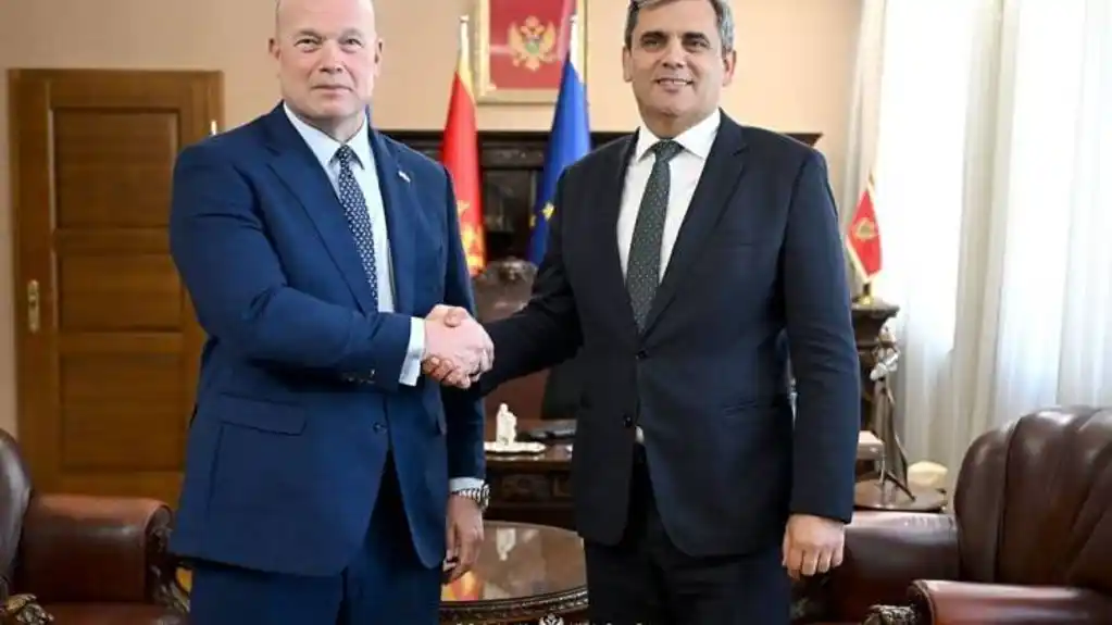 Ibrahimović sa ambasadorom SAD pri NATO: Bez Amerike nema stabilnog NATO-a