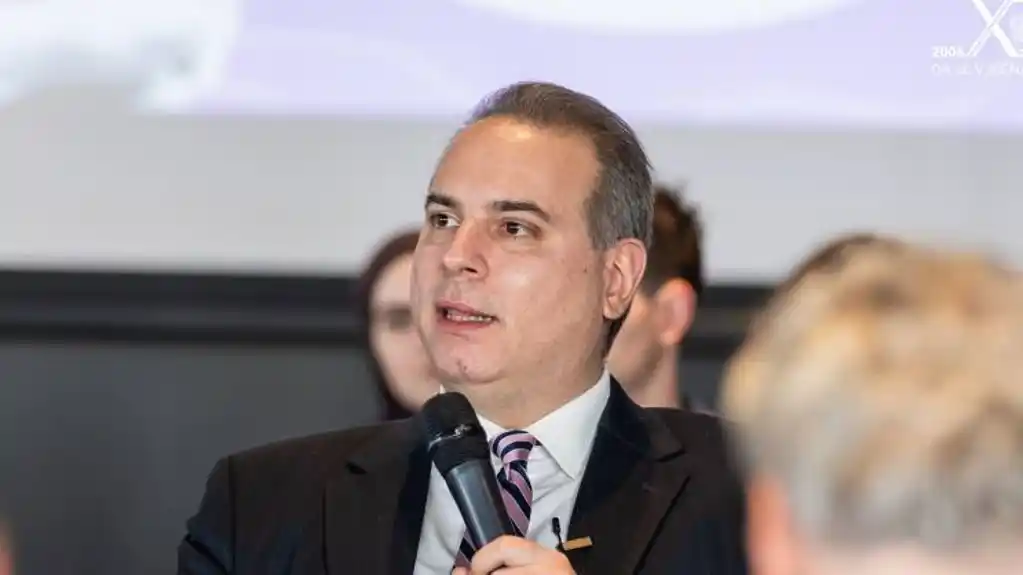 Ivanović: Odgovoran pristup predsjednika parlamenta, „proevropska“ opozicija izgleda bliža stavovima Kneževića