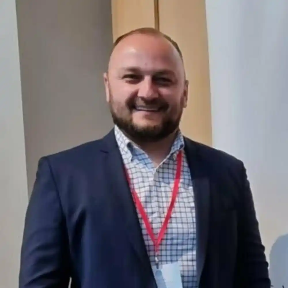 Jedna stolica – direktori obojica? Upravni odbor ćuti o presudi Upravnog suda, oglasiće se u narednim danima