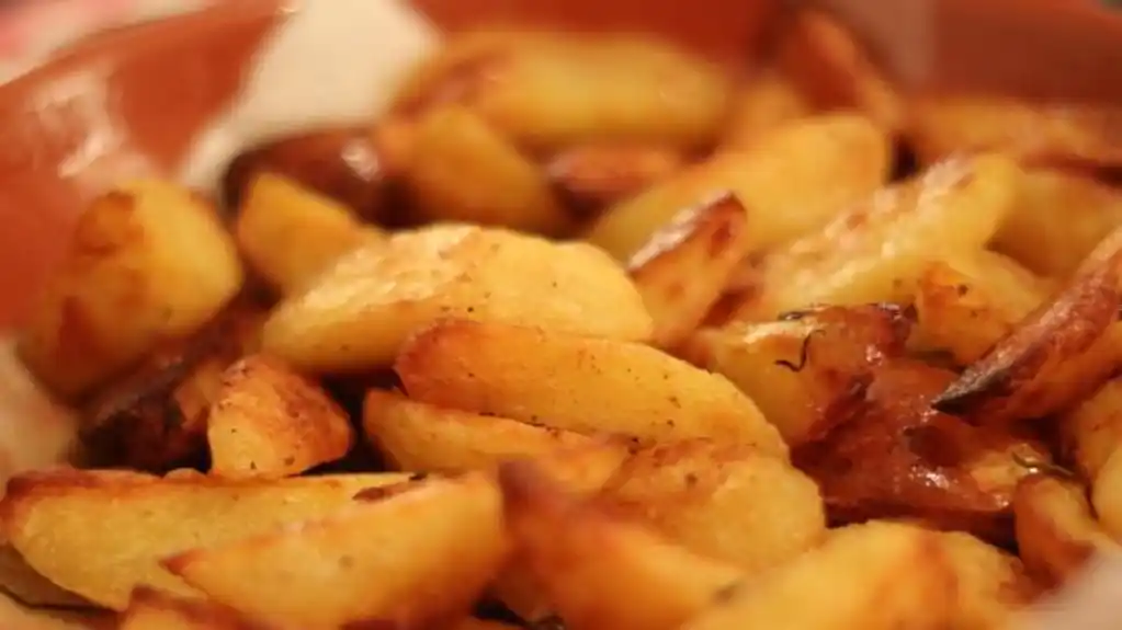 Kako napraviti savršeno hrskave krompiriće kod kuće: Tajni sastojak koji mijenja sve