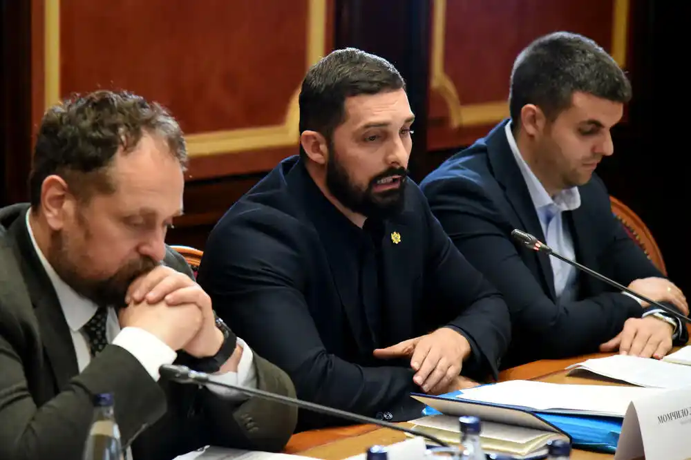 Leković i Božović: Hitno preduzeti neophodne korake za nastavak rada Anketnog odbora