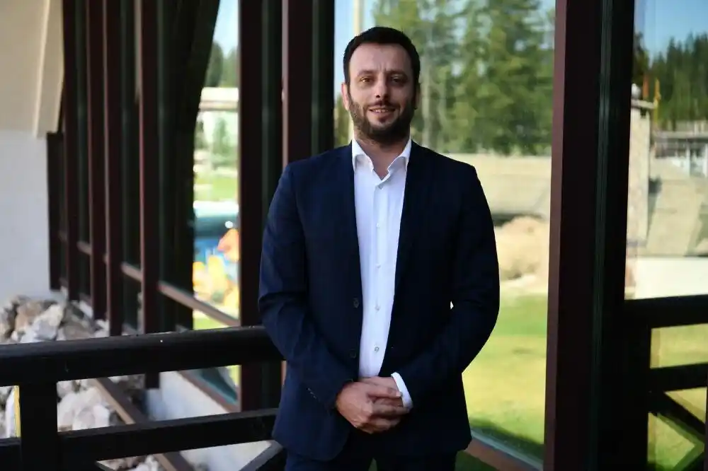 Lisičić: Ušli smo u fazu „privemene“ komunikacije Opštine i predsjednika Skupštine opštine Tivat