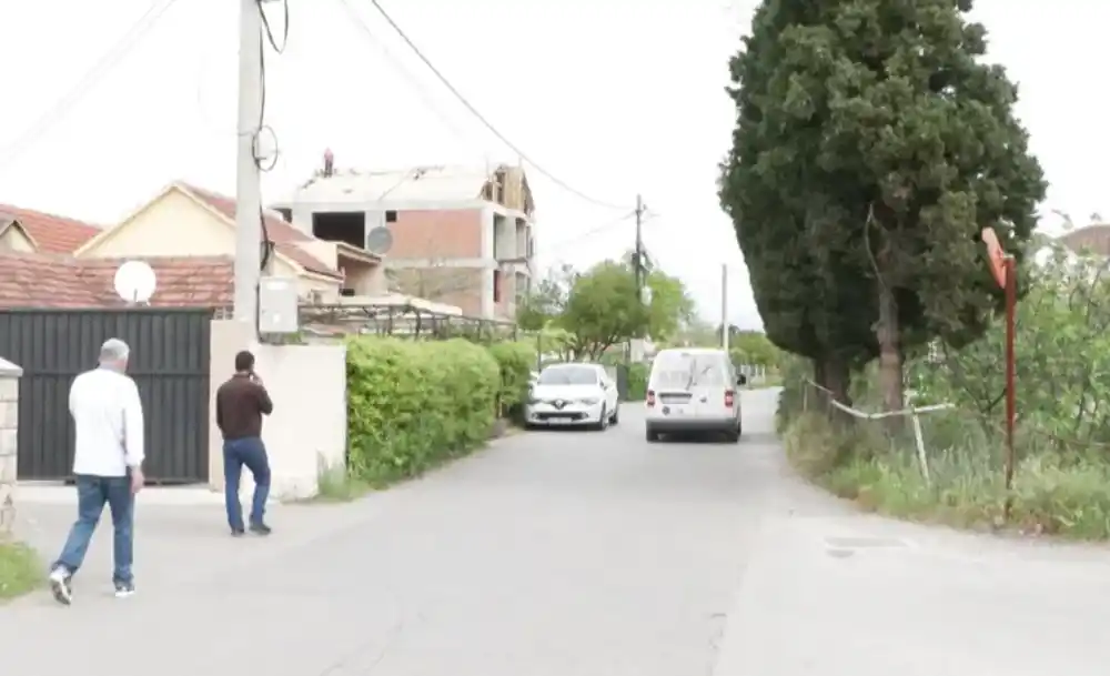 Mještani Zelenike već decenijama čekaju osnovnu komunalnu infrastrukturu