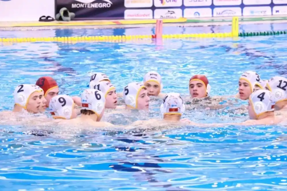 Mlade ajkule poražene na startu „Uskršnjeg kupa“