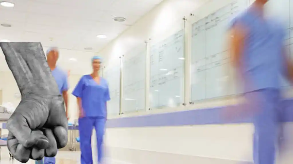 Napadnut tehničar bjelopoljske bolnice, nanesene mu teške tjelesne povrede, osumnjičeni na saslušanju