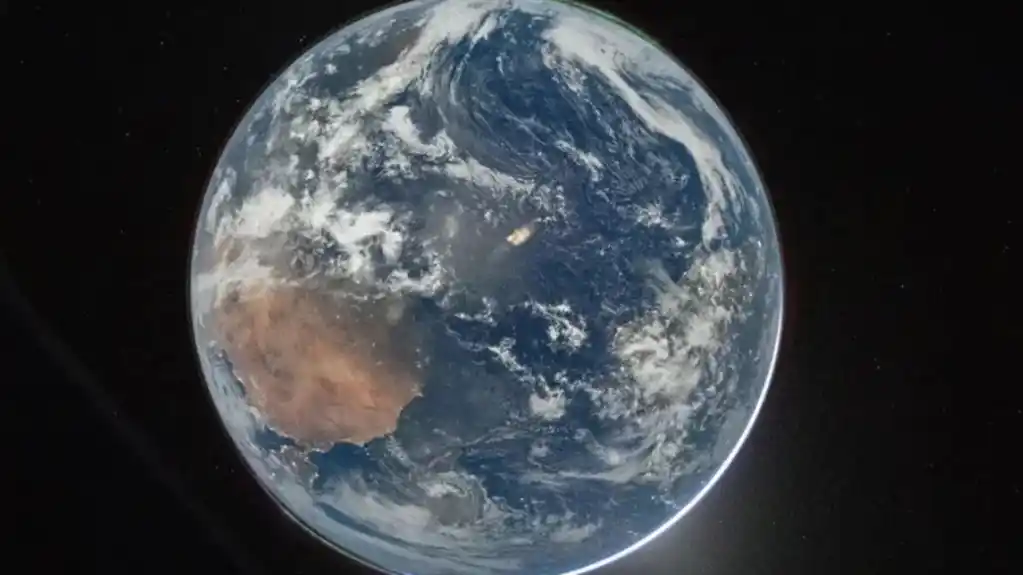 NASA: Ljudi zbunjeni novim snimcima: Zašto Zemlja izgleda drugačije?