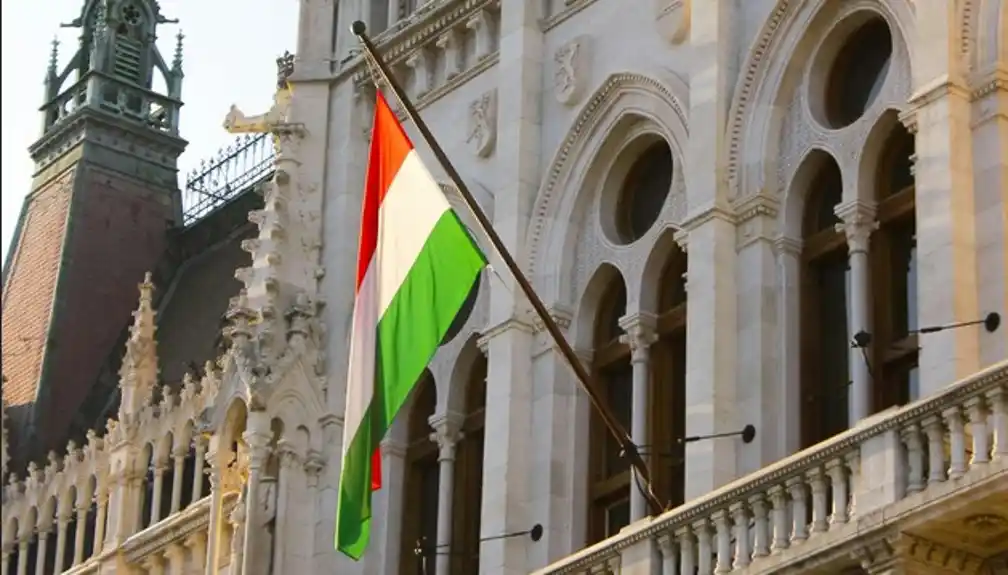 Nova mađarska vlada otvara tajne dosijee komunističke policije?