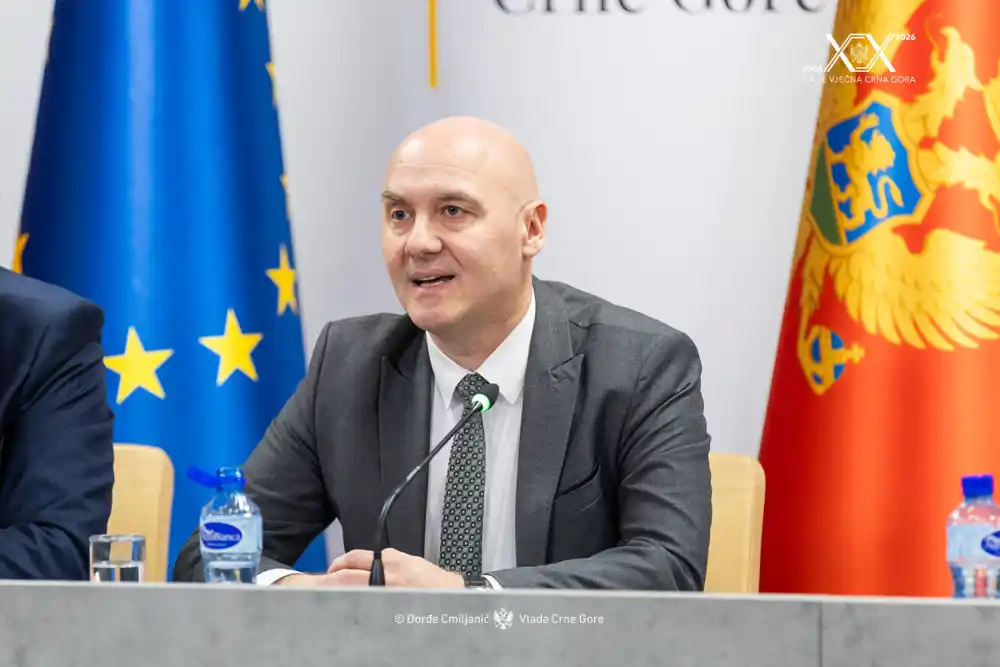 Obradović: Preko 241.000 građana ima nepotpunu adresu što ugrožena tačnost biračkog spiska