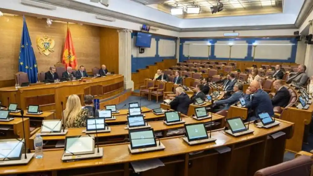 PES povukao Prijedlog izmjena Zakona o statusu potomaka dinastije Petrović Njegoš