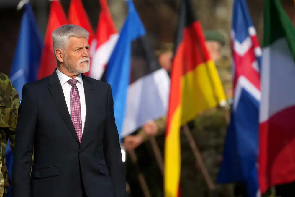 Petr Pavel: Kao u bajci, svi oklijevamo da kažemo Trampu da je car go