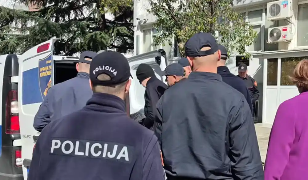 Policajac dao 50.000 eura na kamatu – pribavljao 3.000 mjesečno i uzeo imovinu vrijednu 160.000 eura