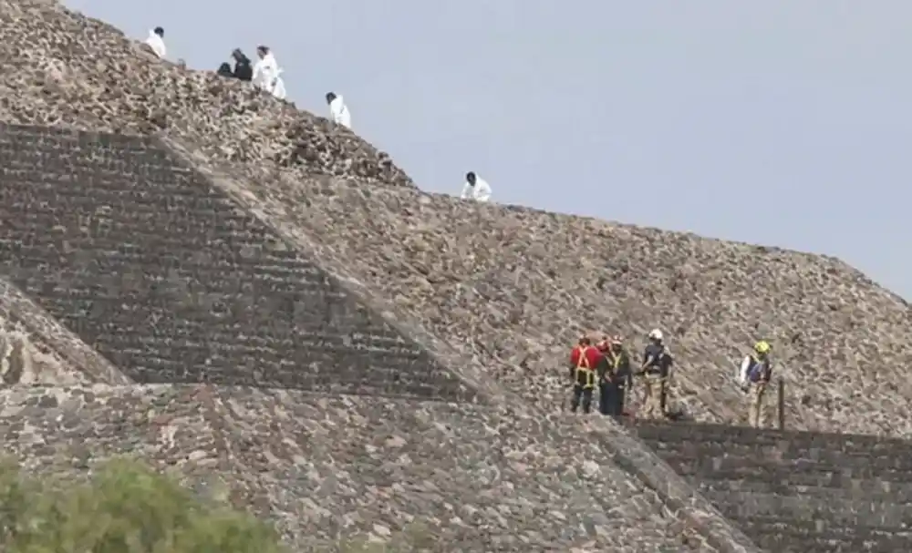 Pucnjava kod istorijske piramide u Meksiku: Ubijen turista, šestoro ranjeno