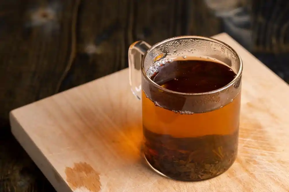 Razlozi zbog kojih treba piti čaj od lovorovog lista i karanfilića