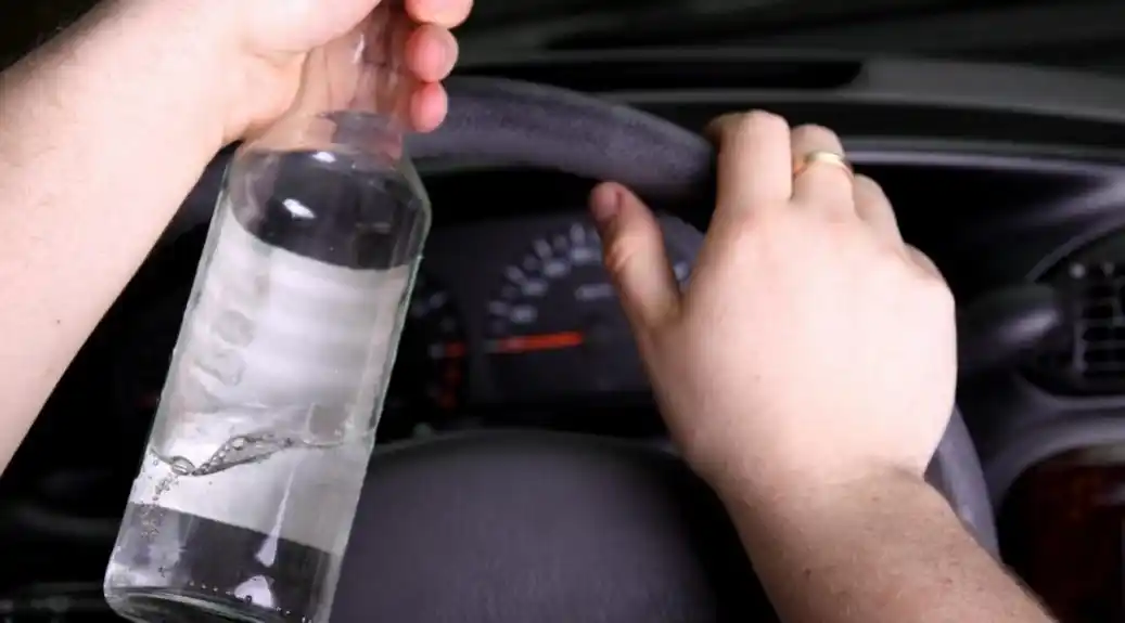 Rožajac kažnjen zatvorom i novčano: Vozio pijan bez vozačke!