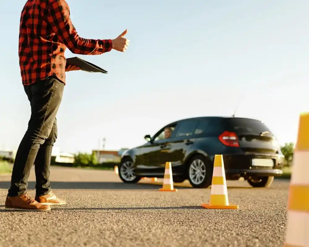 Sve više kandidata, sve manje vozača: Tek svaki deseti položi vozački ispis