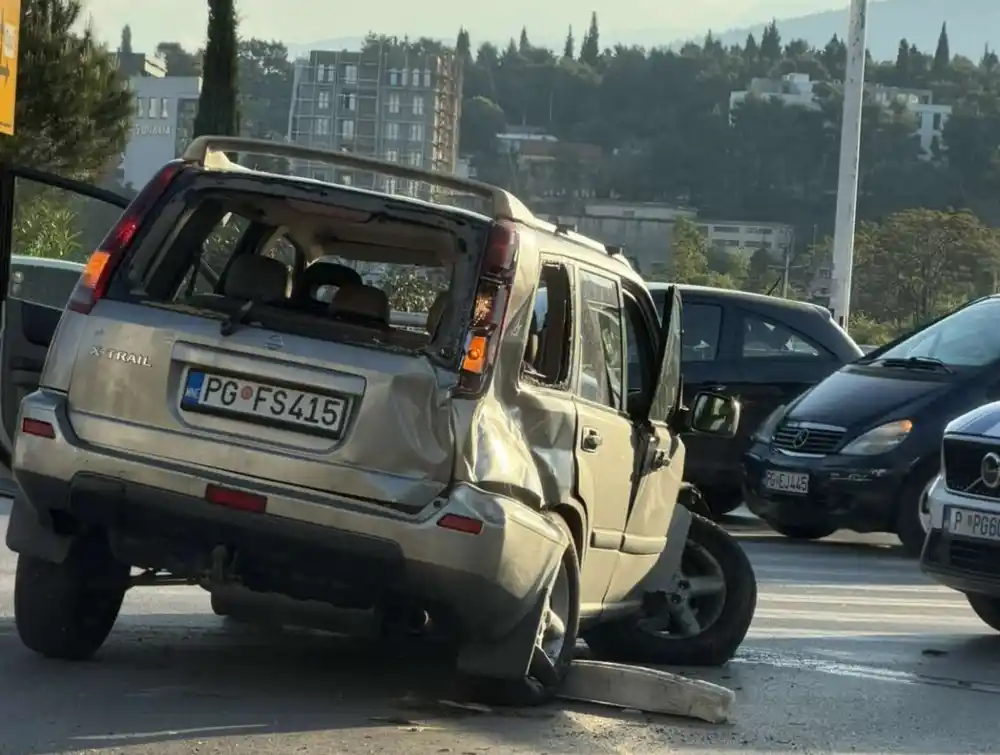 Udes kod mosta Milenijuma