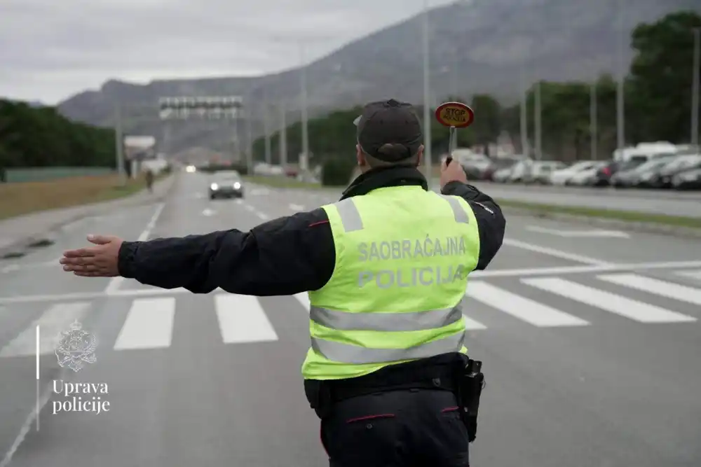 Upravu policije napuštaju službenici