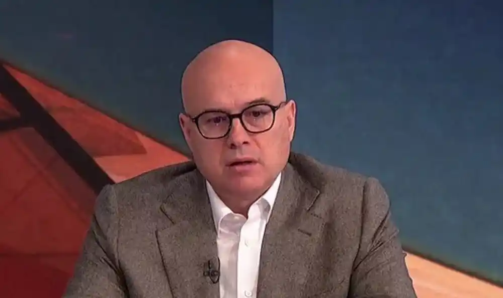 Vučević: Najbolje bi bilo da ispodcenzusni Đilas ostane samo ružna uspomena