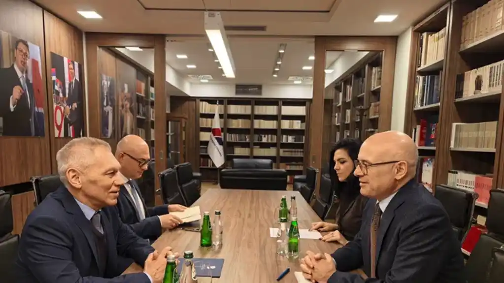 Vučević sa Bocan-Harčenkom: Srbija ostaje posvećena miru i neutralnosti