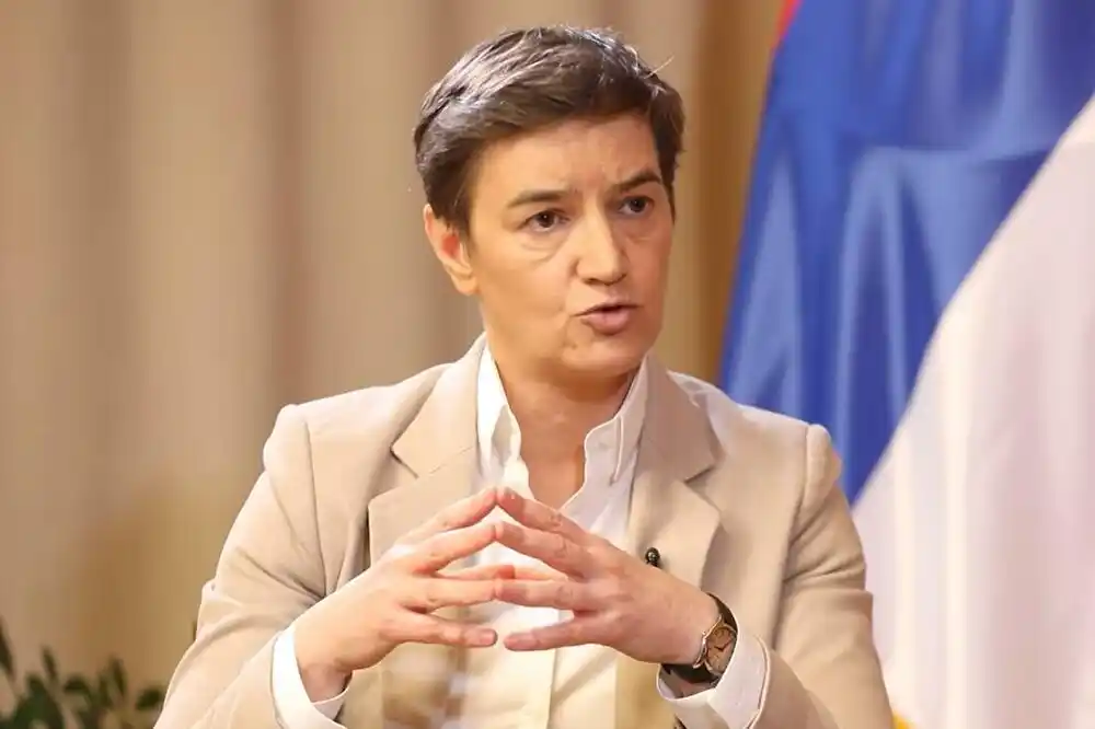 Brnabić: Plate u Vučićevoj „zaglavljenoj“ Srbiji prestigle one u Crnoj Gori, žao mi je što ga mrzite jer je uspješniji
