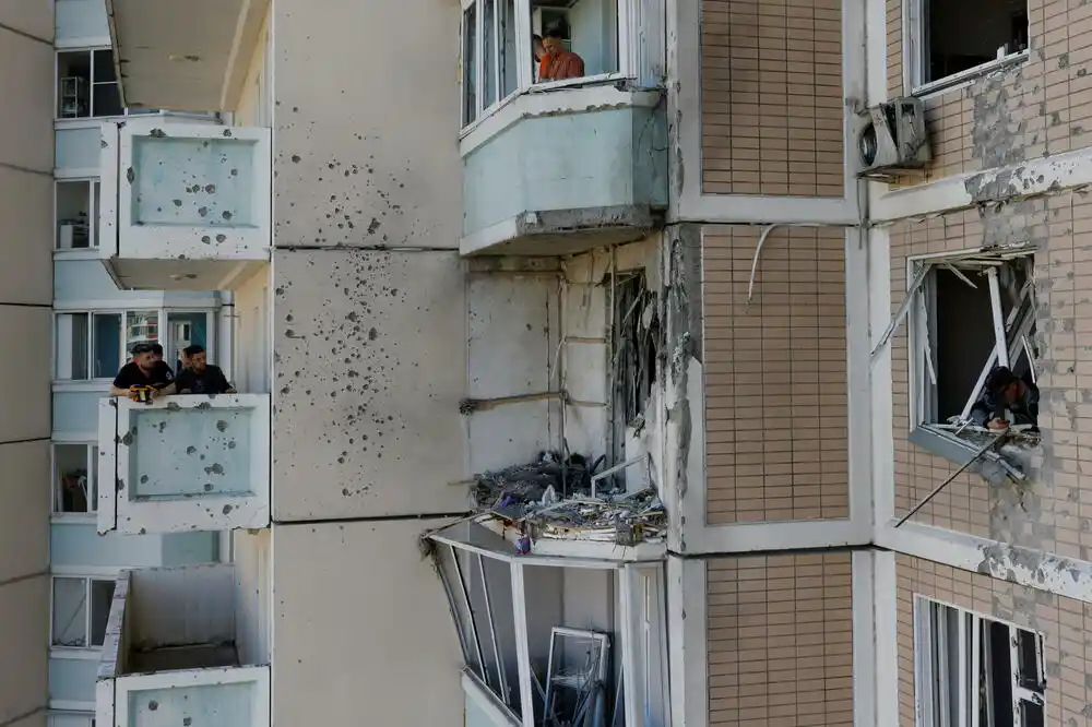 Četvoro mrtvih u napadima ukrajinskih dronova, najveći napad na Moskvu u posljednjih godinu dana; Zelenski: Opravdano