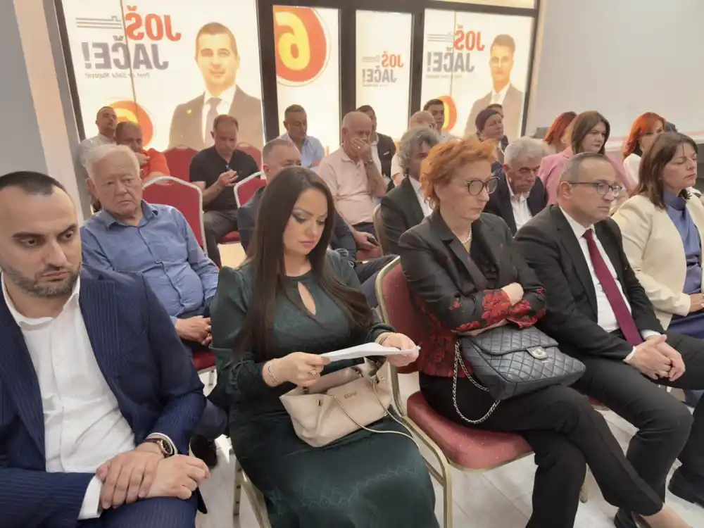 Demokrate: Crna Gora na istorijskom koraku ka EU, nastaviti odlučnu borbu protiv kriminala i reforme pravosuđa
